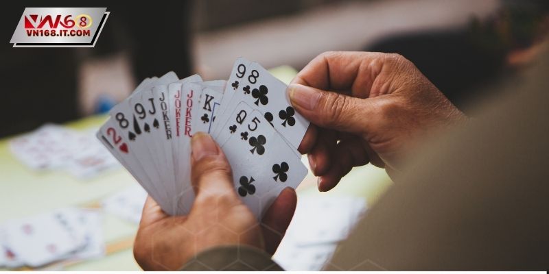 Bài xì tố là trò chơi nổi tiếng gần đây